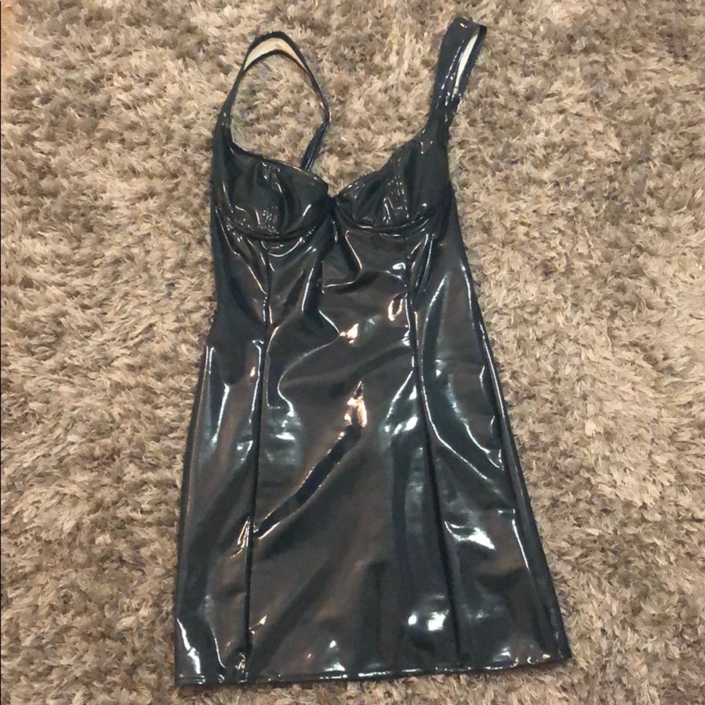 Showstopper blue dress